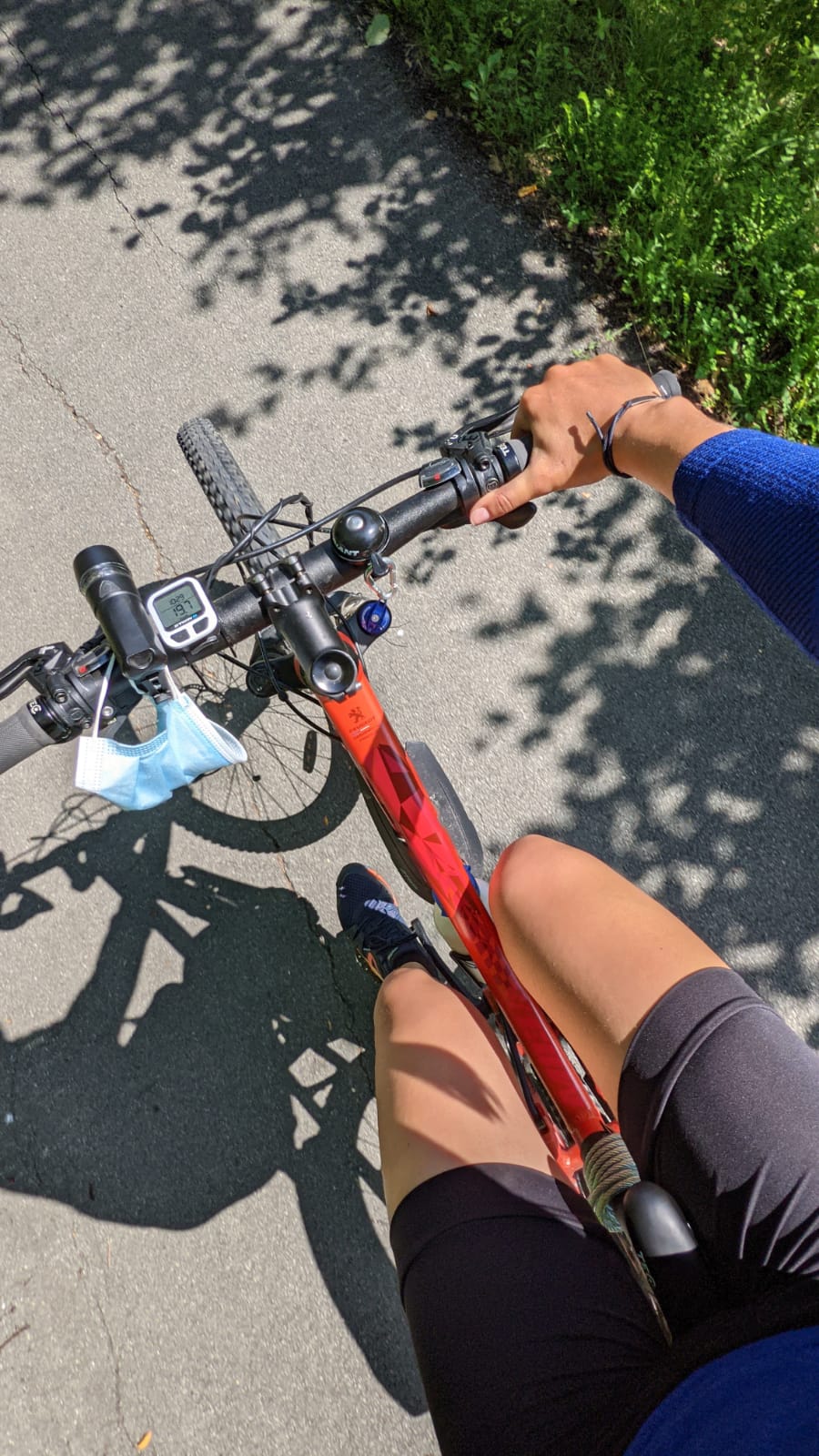 05dd40d8-252e-4ede-9e2a-d7ee4903acfb